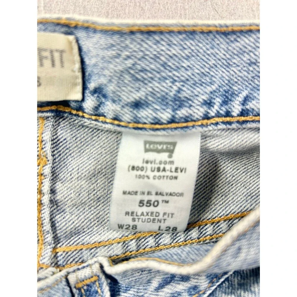 Vintage Levis 550 Student Relaxed Fit Jeans Light Wash Blue Denim 28x28